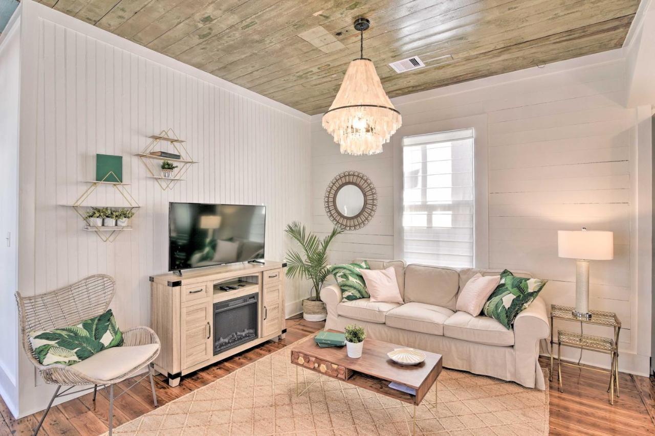 Bright Galveston Cottage Close To Beach And Strand Exterior foto