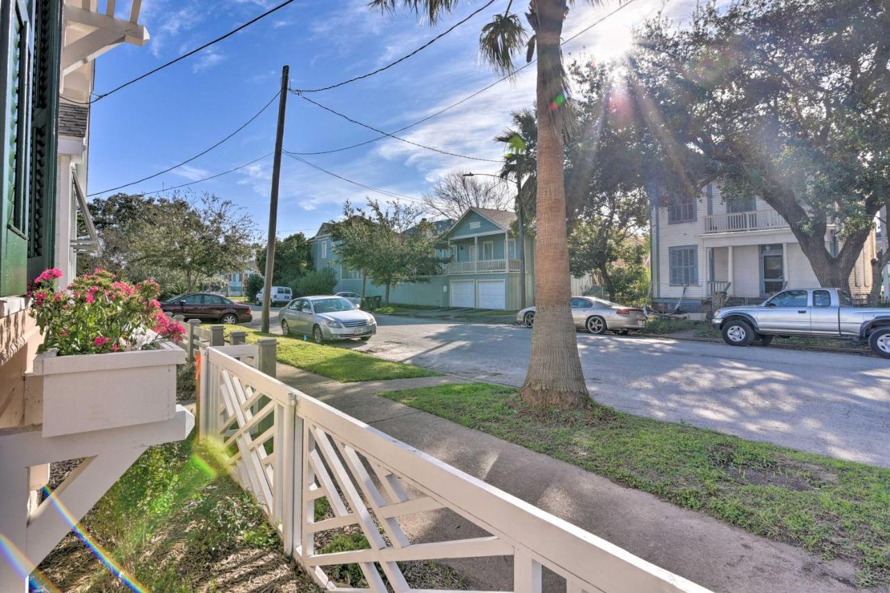 Bright Galveston Cottage Close To Beach And Strand Exterior foto