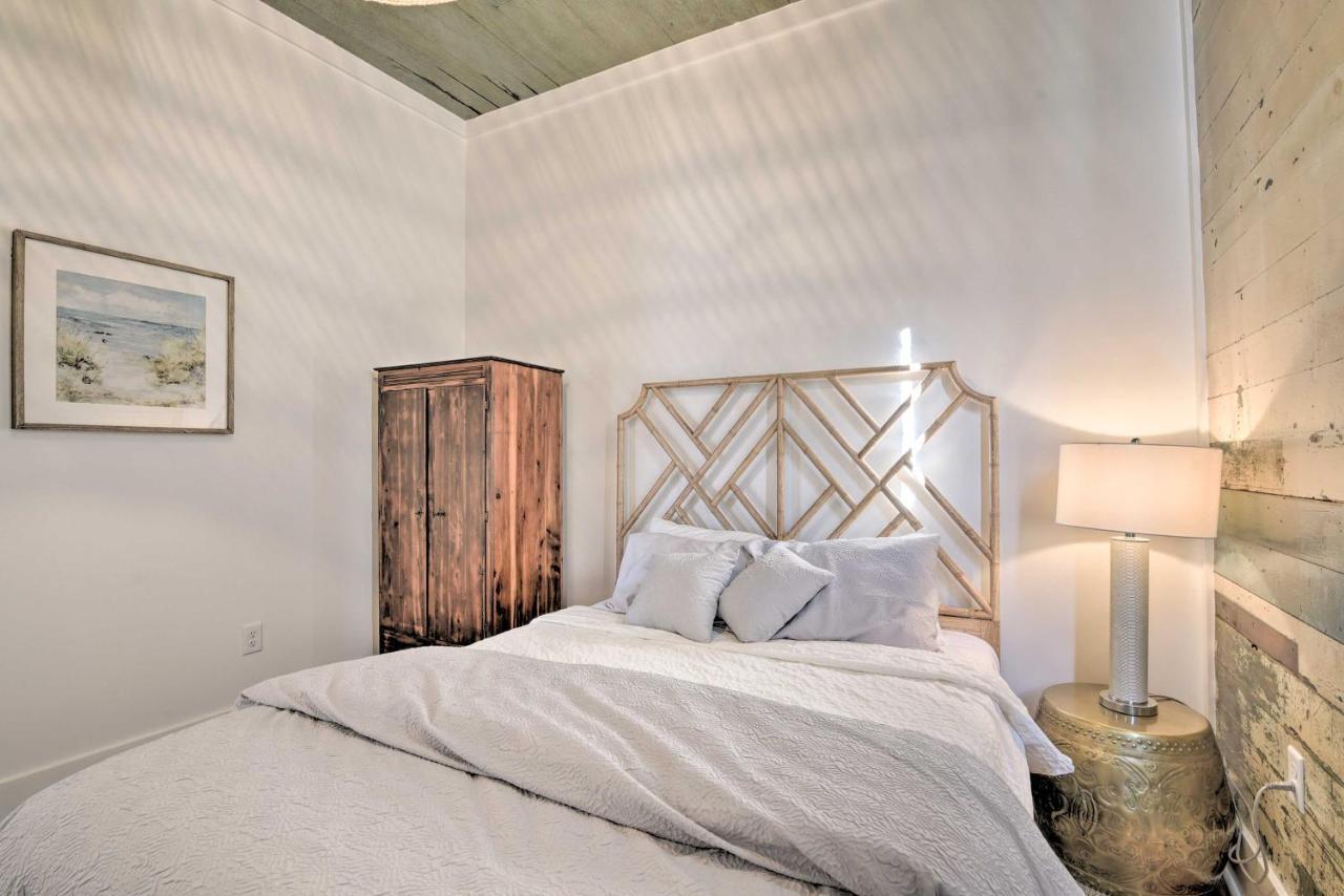 Bright Galveston Cottage Close To Beach And Strand Exterior foto