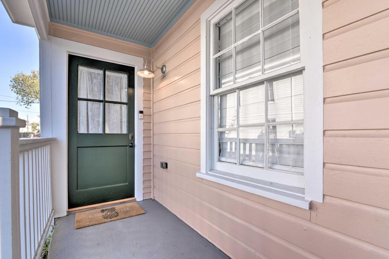 Bright Galveston Cottage Close To Beach And Strand Exterior foto